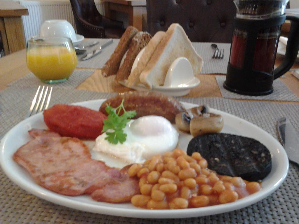 Bed and Breakfast The Middleham Whitby Exterior foto
